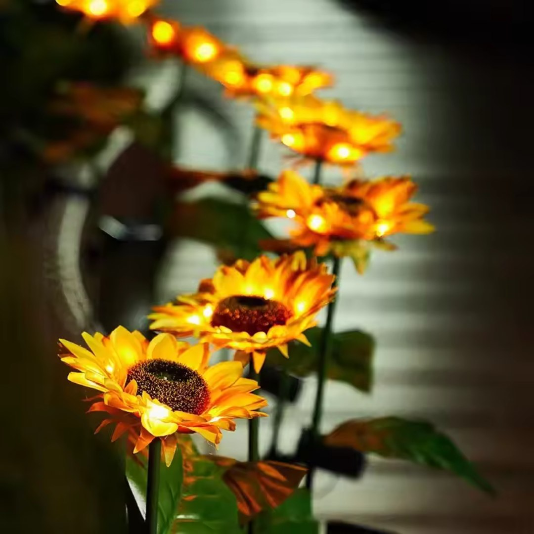 GlowPetal – Solar LED Sonnenblumen Gartenlicht