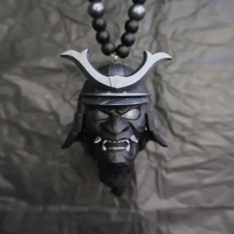 Samurai-Helm-Autoanhänger