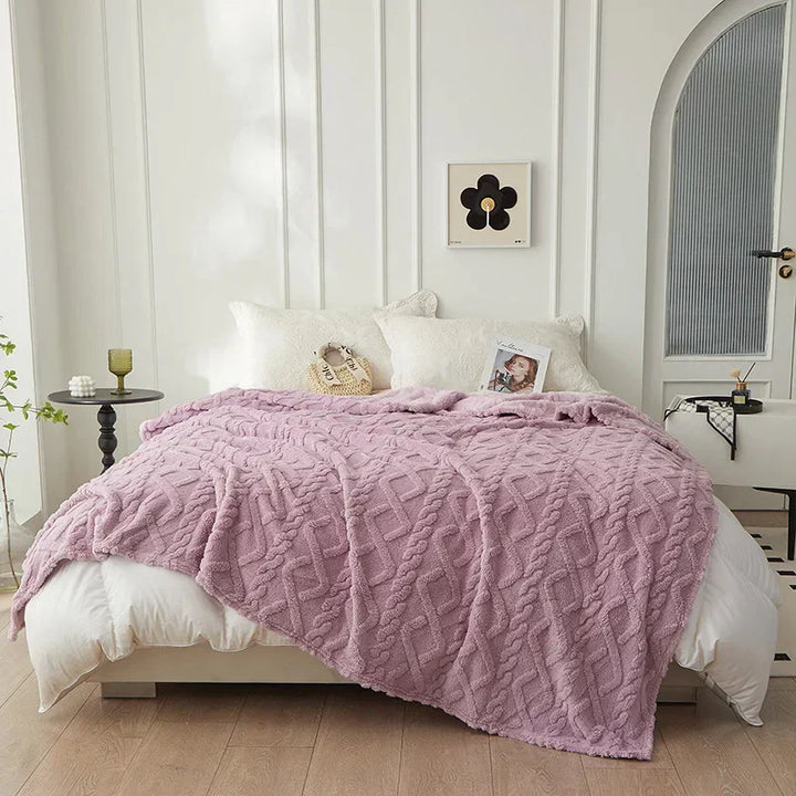 Luxurious lambswool blanket for the bedroom Karnz