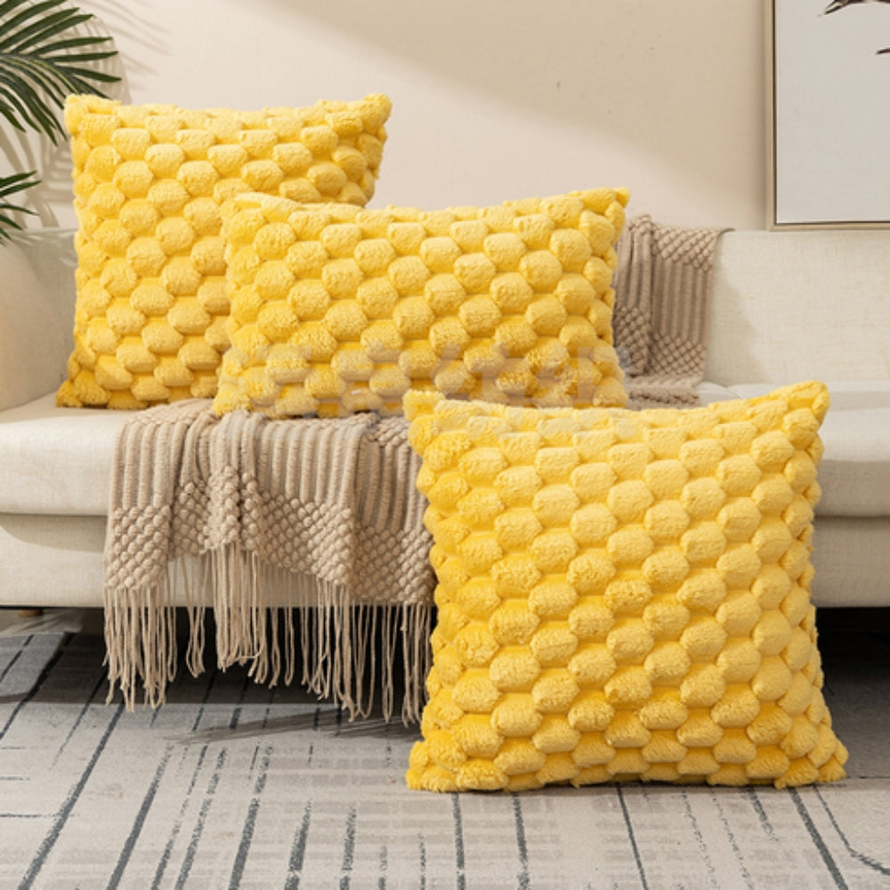VelvetSoft Kissenbezug – Ultraweicher Plüschbezug für Sofa oder Bett | Karnz