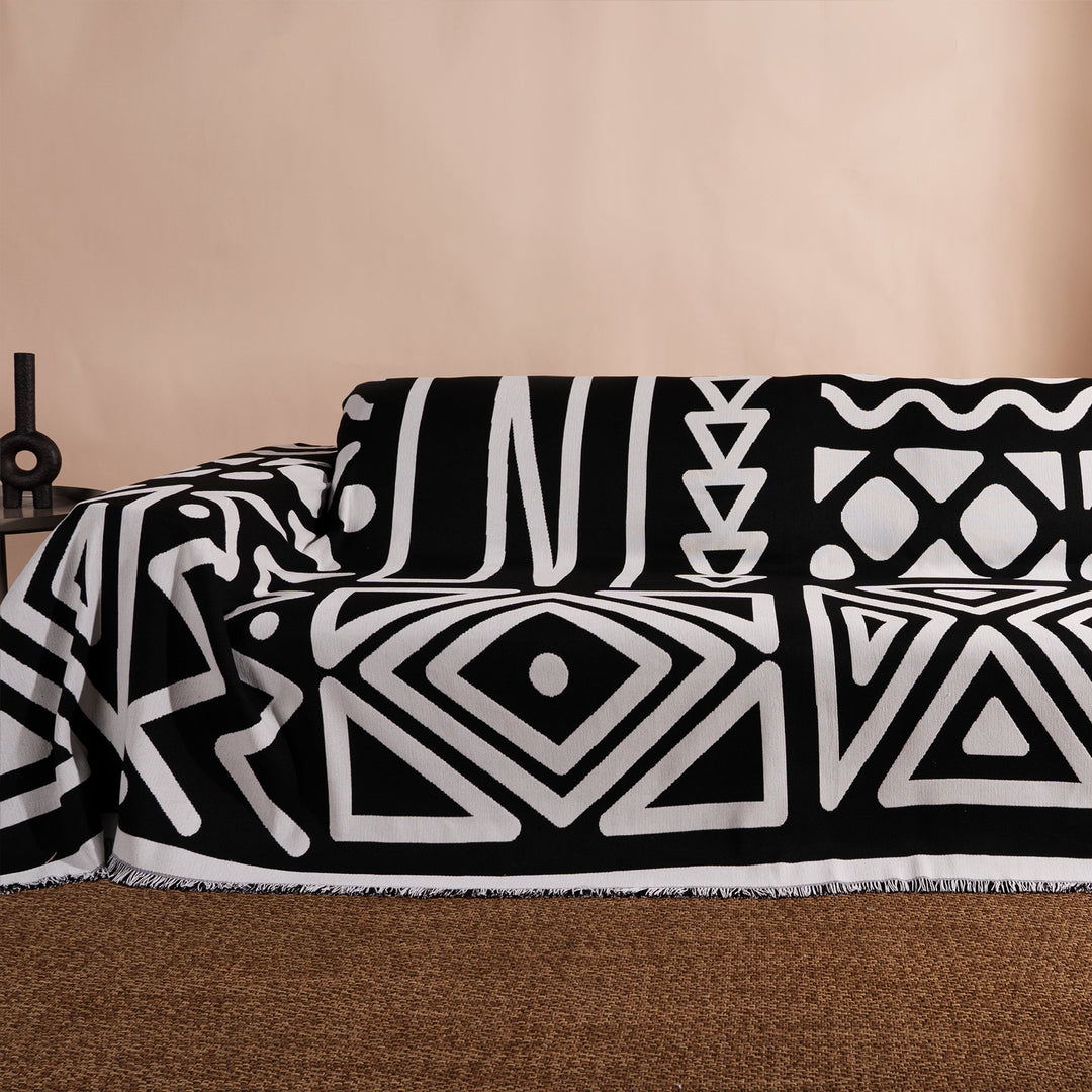 Geometrischer Boho-Stil Sofaüberzug - Modern, Stilvoll & Strapazierfähig Sofa Schutz | Karnz