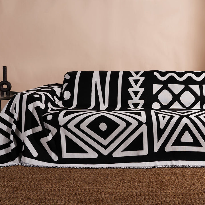 Geometrischer Boho-Stil Sofaüberzug - Modern, Stilvoll & Strapazierfähig Sofa Schutz | Karnz
