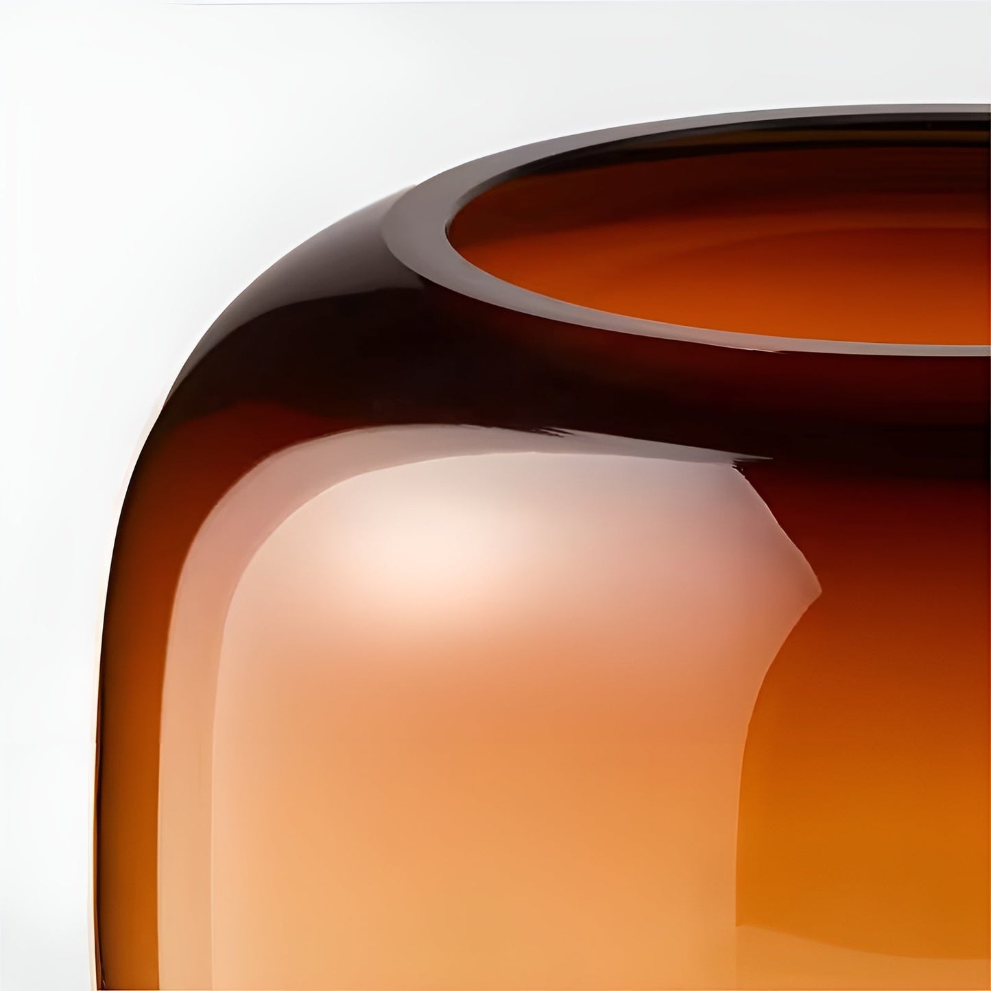 Handvase aus Glas von Karnzown – minimalistisch und dekorativ | Transparenter Innenraum für Blumen, Hydrokultur und moderne Pflanzen in Bernstein