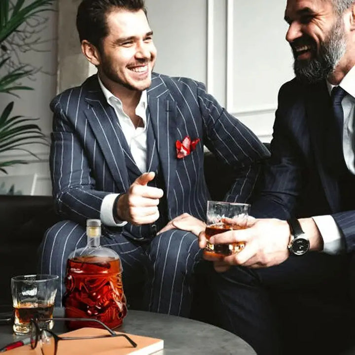3 Stück kreative Whiskey Dekanter mit 2 Gläsern Barutensilien | Karnz