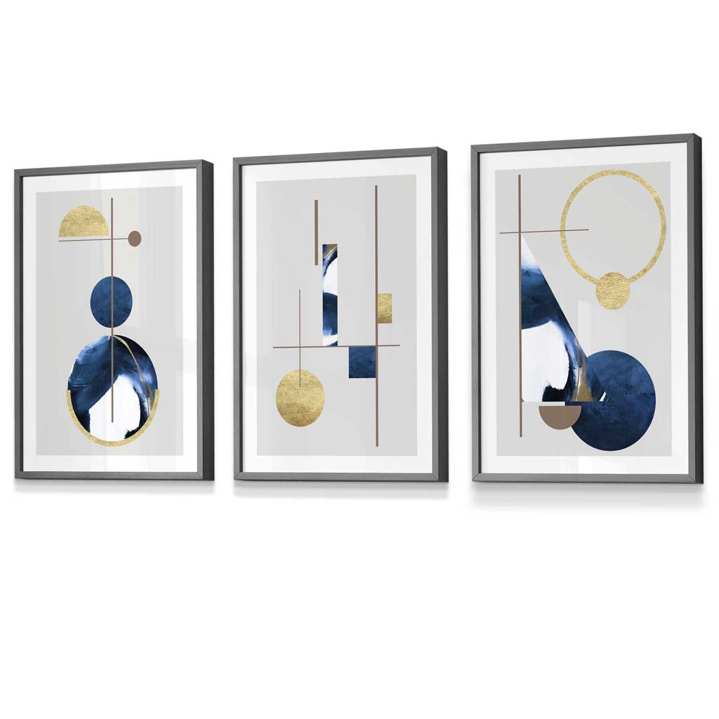 Abstraktes Set aus 3 strukturierten, geometrischen, gerahmten Drucken in Marineblau und Gold
