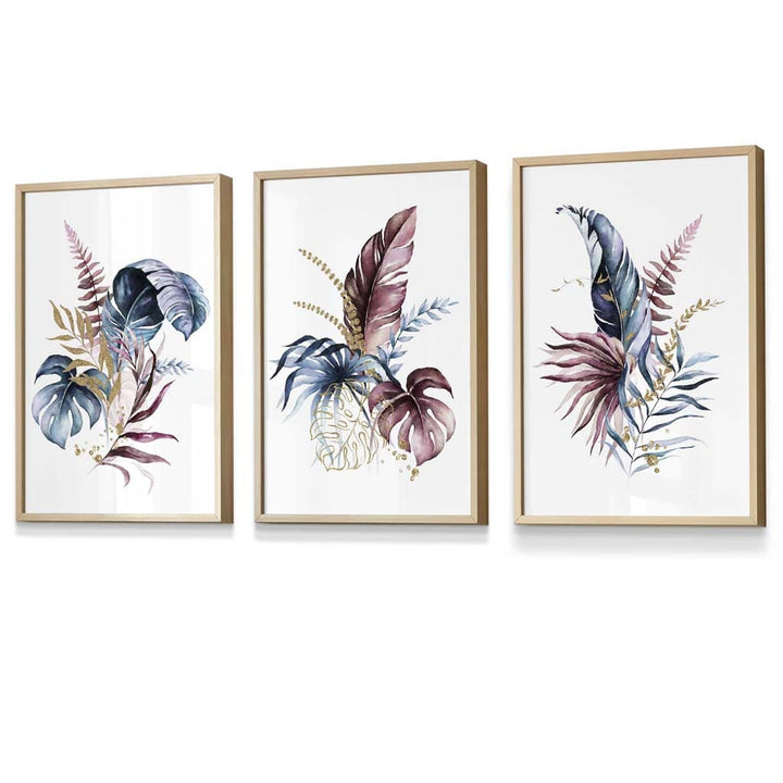 Botanisches Set mit 3 gerahmten Wandbildern mit rosa und blauen Blumenmotiven