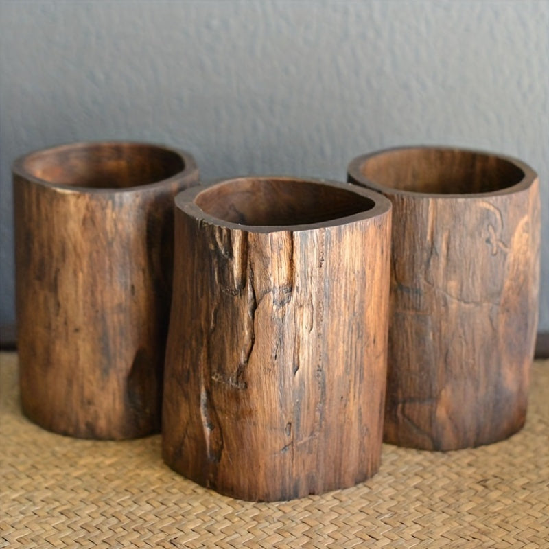 Handgefertigter Stiftehalter aus Holz – Einzigartige und natürliche Optik