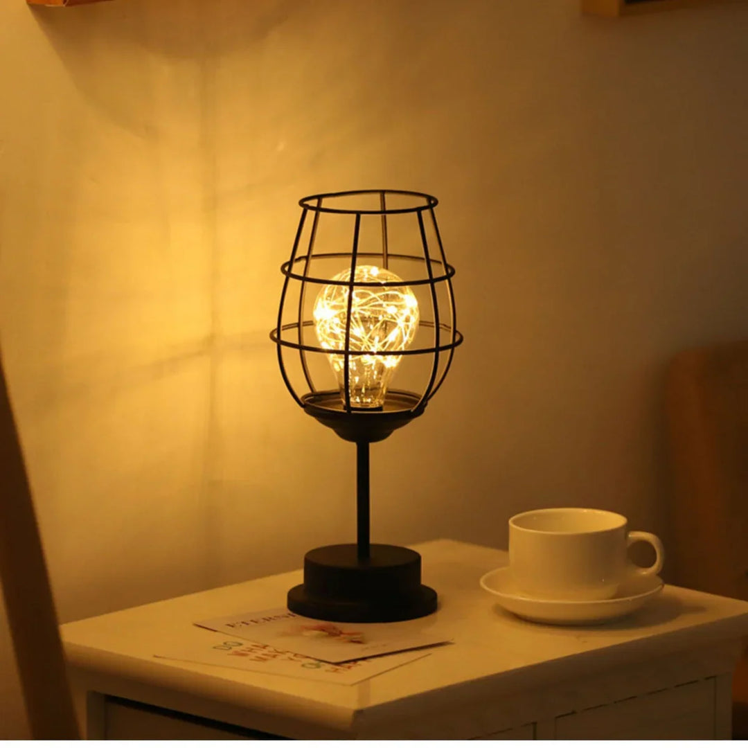 Luxuriöse verstellbare Tischlampe - EleganceGlow | Karnz