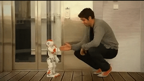 Intelligentes Roboterspielzeug für Kinder | ThinkBot Interaktiver Lernroboter | Gestensteuerung | Tanzt und spricht | Wiederaufladbar