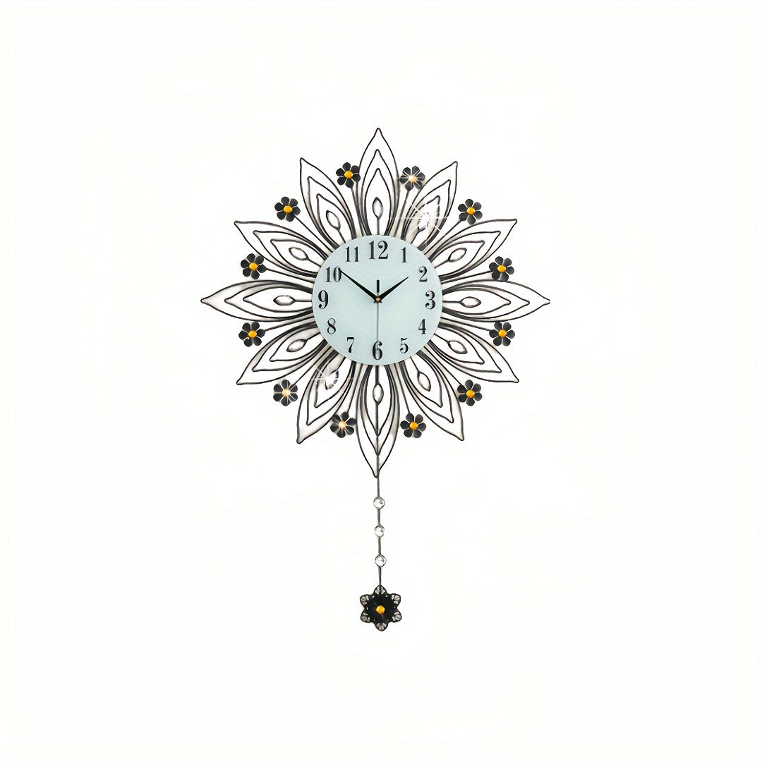 Elegante Blumen-Wanduhr mit luxuriösen goldenen Akzenten | Karnz