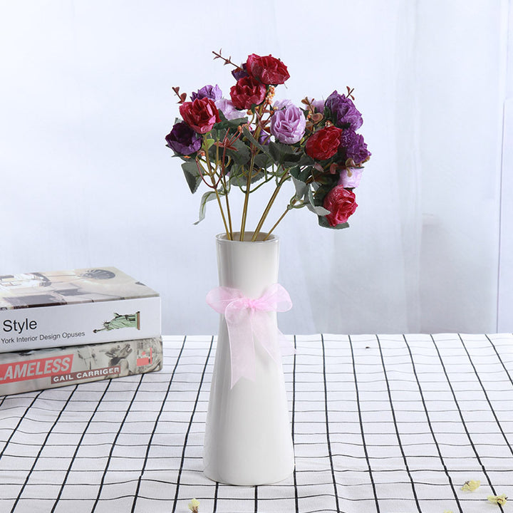 Zeitgenössische verdrehte Keramik-Blumenvase