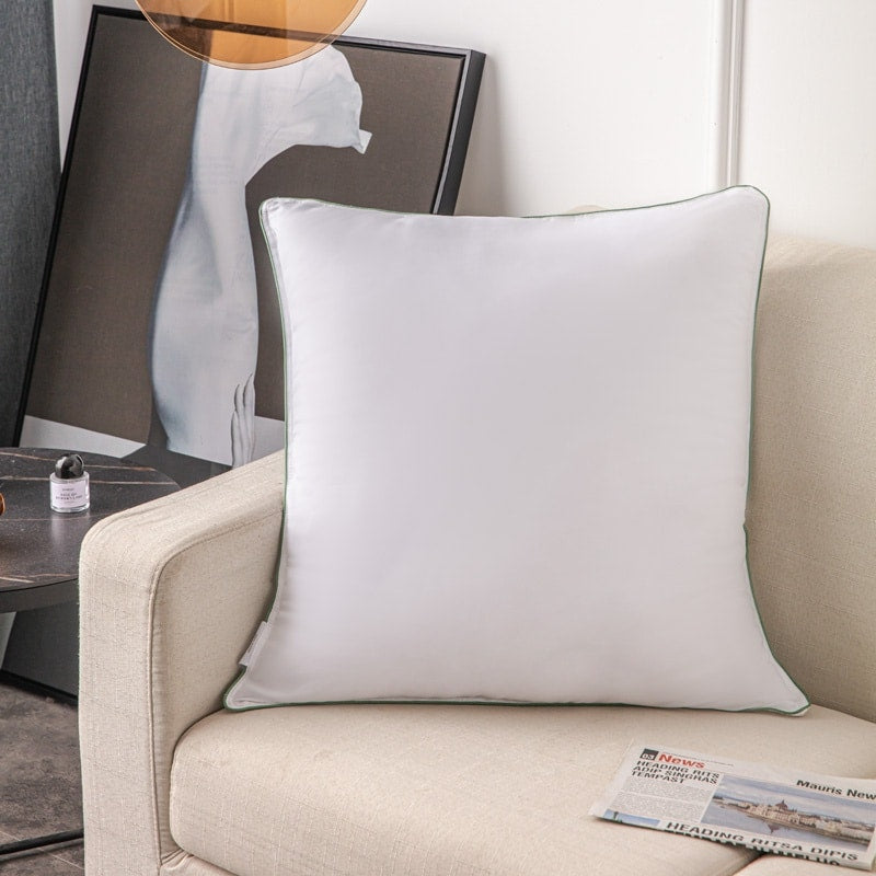 Bambuskissen 60 x 63 cm (Bezug aus 100 % Bambusfaser) | Karnz