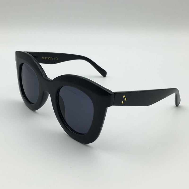 Damen stylische Oversized-Sonnenbrille mit trendigem Rahmen Karnz