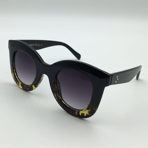Damen stylische Oversized-Sonnenbrille mit trendigem Rahmen Karnz
