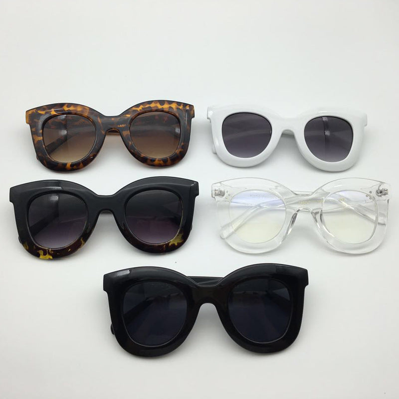 Damen stylische Oversized-Sonnenbrille mit trendigem Rahmen Karnz