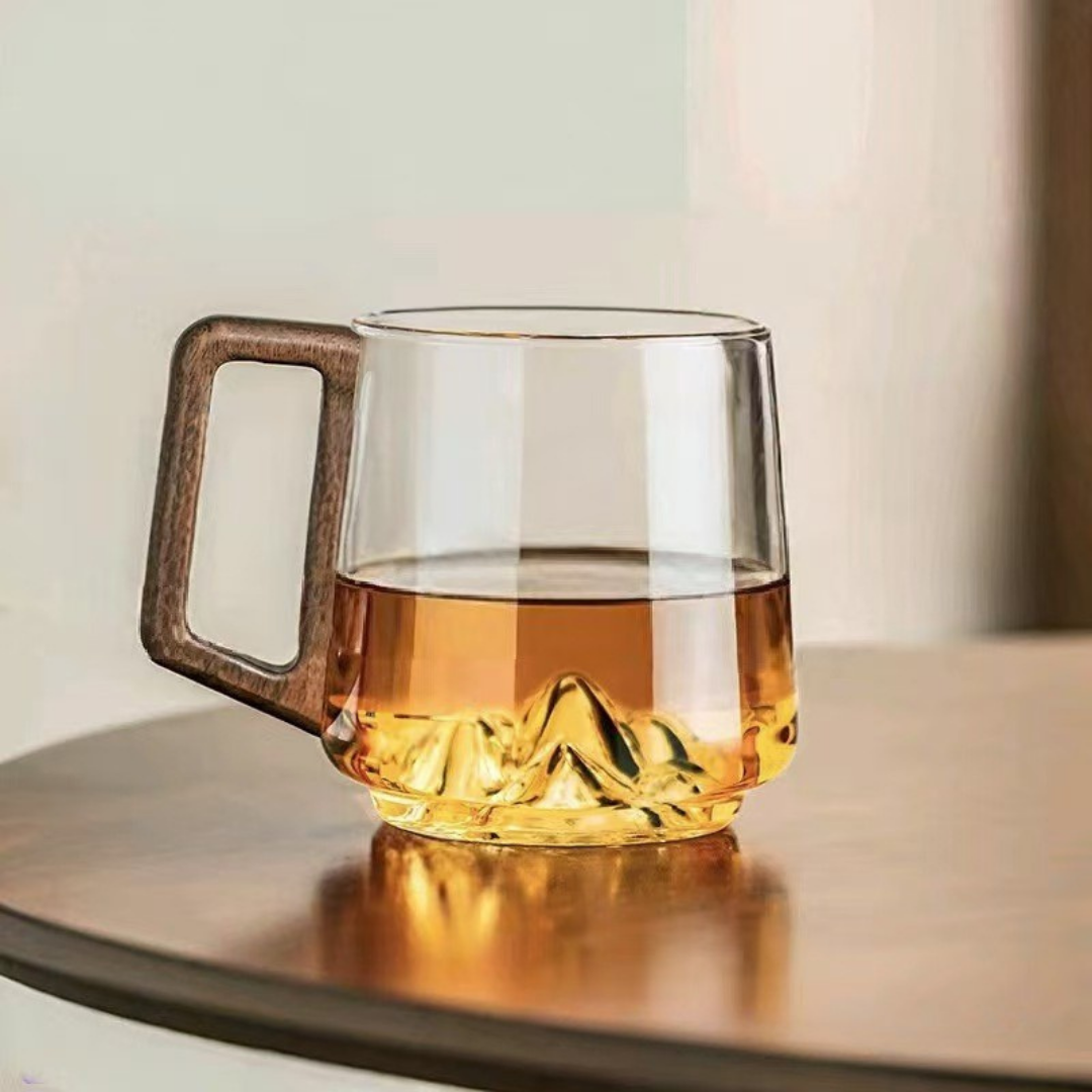 WoodGrip Glasbecher 400 ml mit Holzgriff für heiß und kalt | Karnz