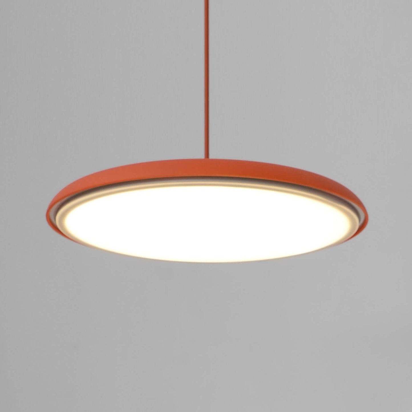 Hängelampe mit schlichter Form für moderne Interieurs