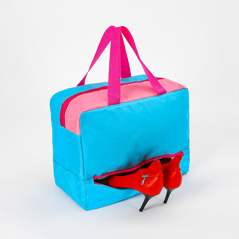 Vielseitige Reisetasche mit multifunktionalen Fächern Karnz