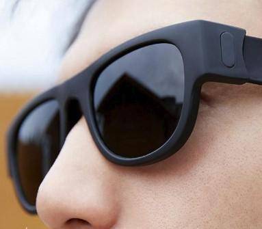 Karnz | Slap and Fold Polaroid Sonnenbrille - Schwarz