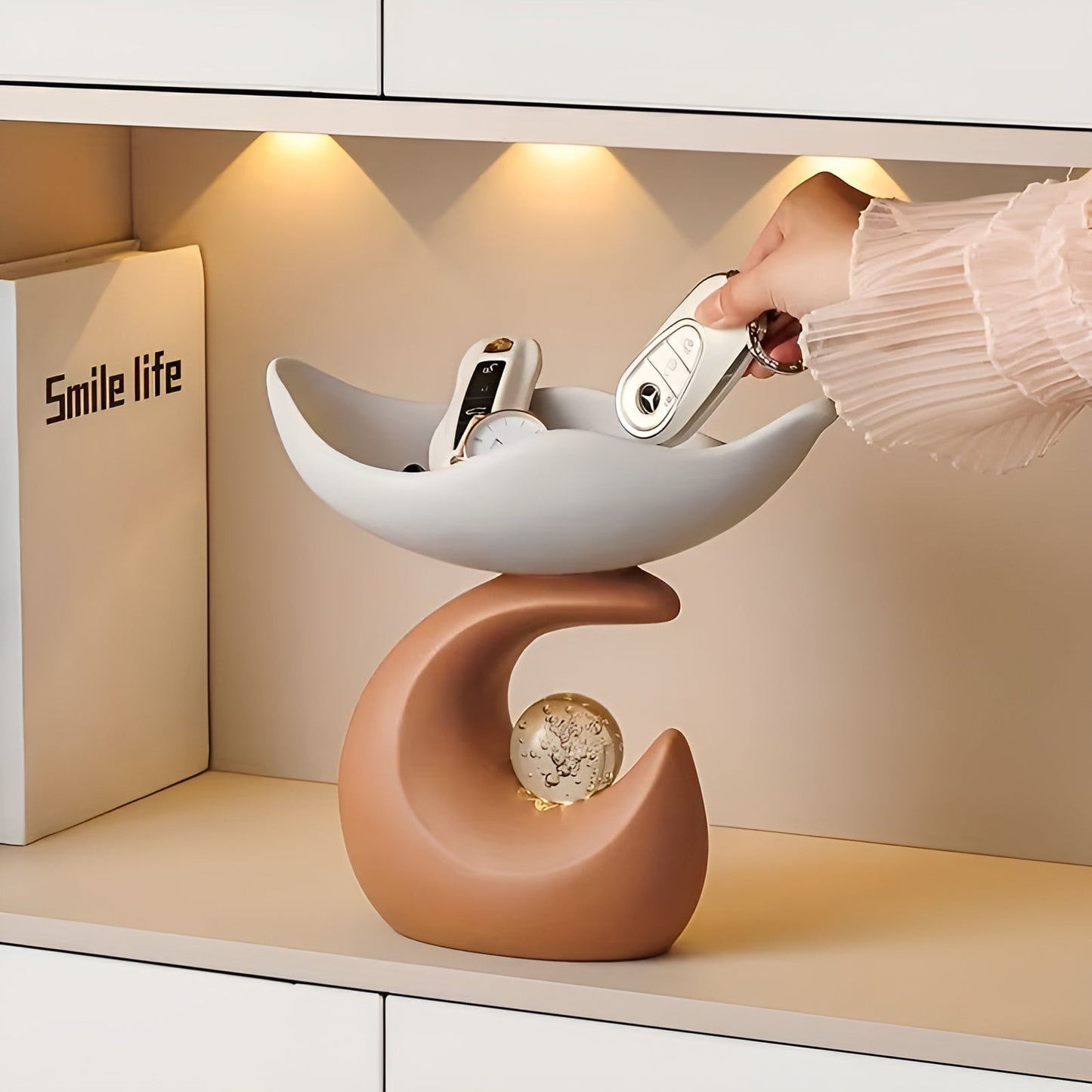 Organizer-Tablett aus Kunstharz – Modernes Wellendesign | Stilvolle Aufbewahrung für Schlüssel, Brille und Schmuck