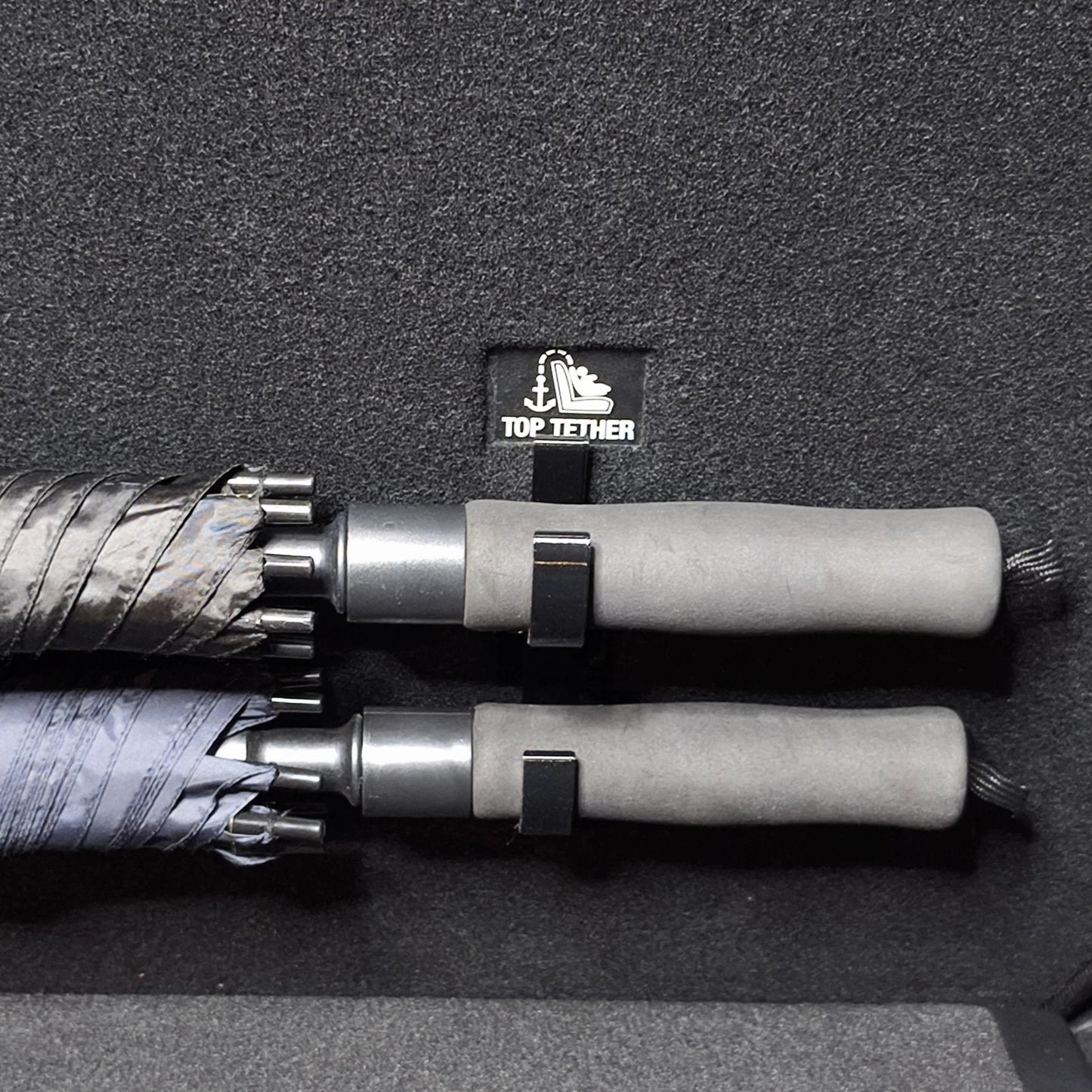 StormGrip — Nie mehr Chaos im Auto: Perfekte Ordnung und trockene Füße auf Knopfdruck! | Karnz