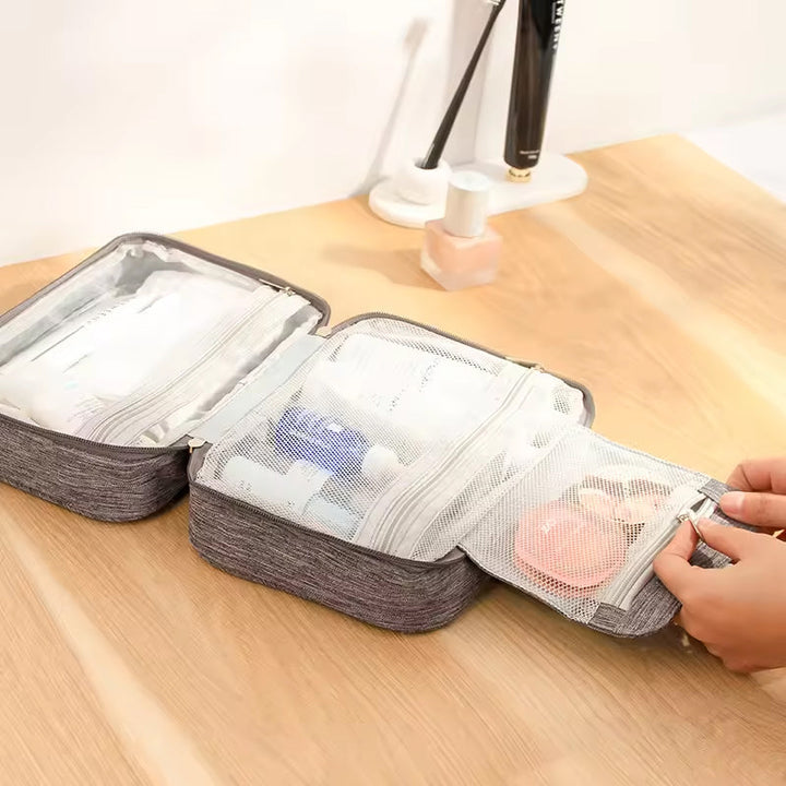 Wasserabweisende Make-up-Tasche mit Aufhängehaken | Karnz