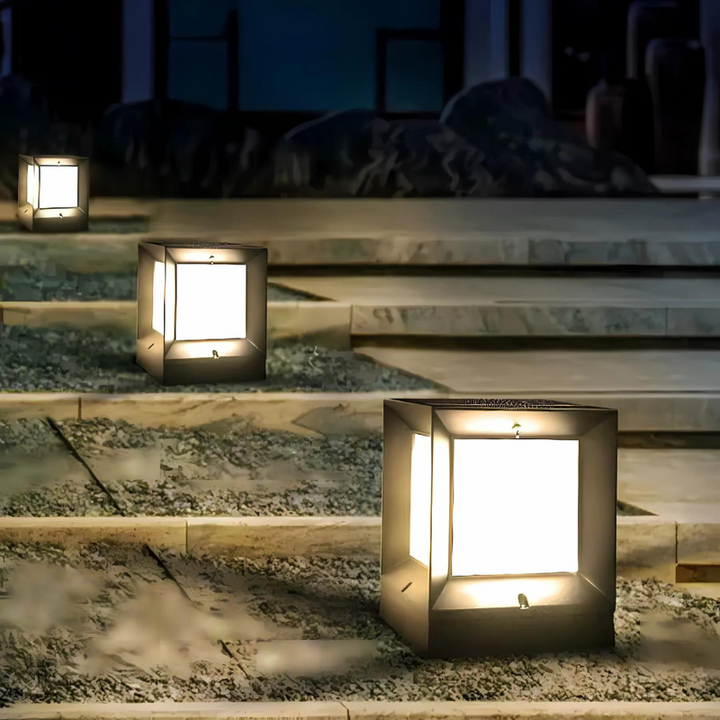Stylische LED-Stehlampe für elegante Außenbeleuchtung