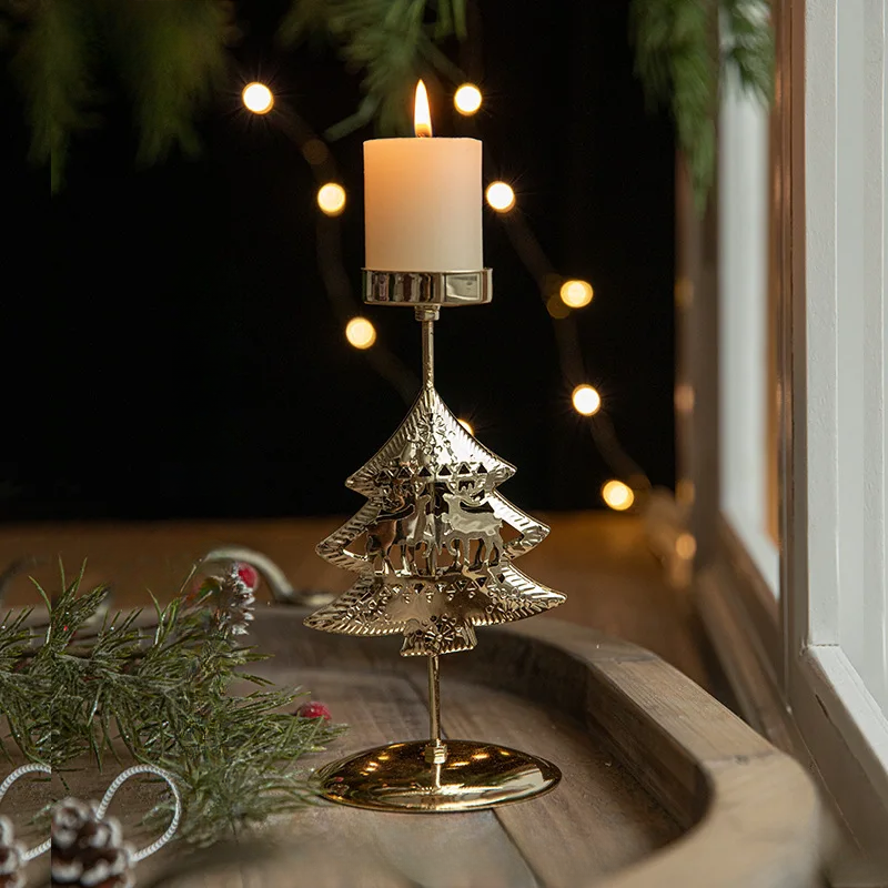 Weihnachtliche Kerzenhalter - Stern- und Tannenbaum-Design für festliche Dekoration | Karnz