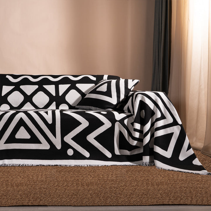 Geometrischer Boho-Stil Sofaüberzug - Modern, Stilvoll & Strapazierfähig Sofa Schutz | Karnz