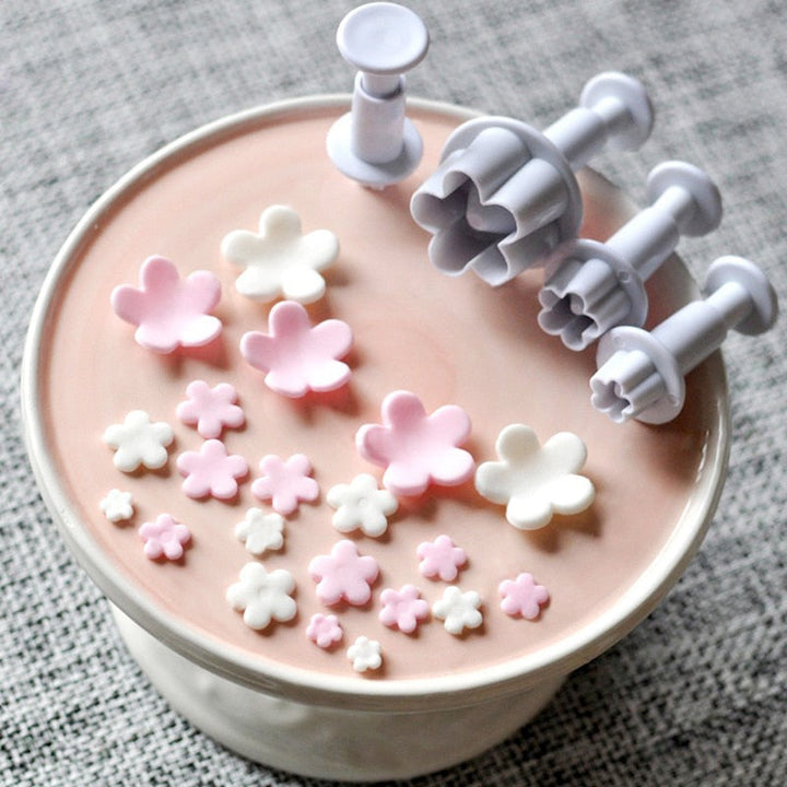4pcs Pflaumenblüte Fondant Ausstecher | Karnz