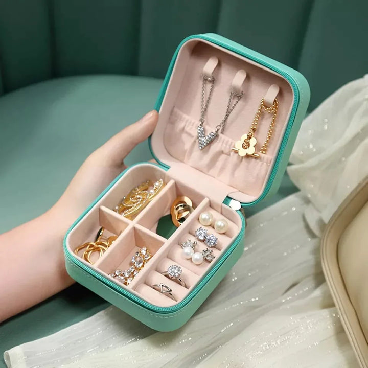 Tragbare Schmuckbox Organisator Reise Schmuck Aufbewahrungskoffer für Ohrringe Halskette Karnz