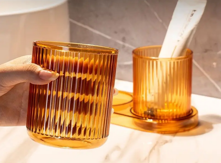 ColorSip HomeCup – Bunter Anti-Auslauf Badezimmerbecher Karnz
