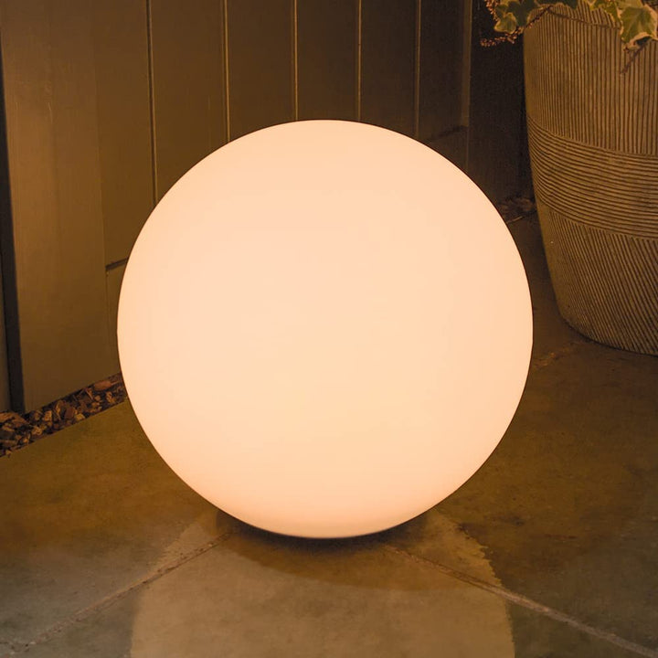 Mehrfarbige LED-Sphären-Gartenlampe mit Fernbedienung