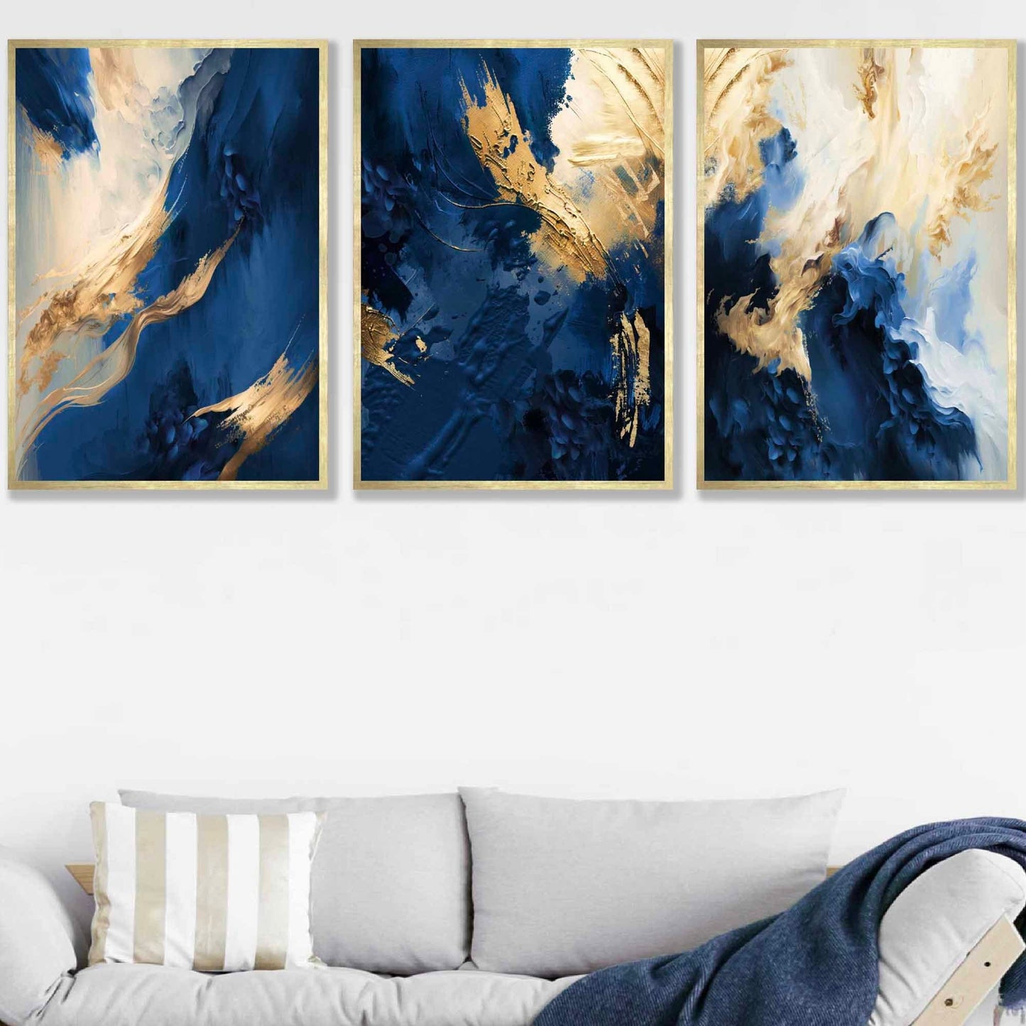Abstraktes Set aus 3 Wandbildern in Marineblau und Gold