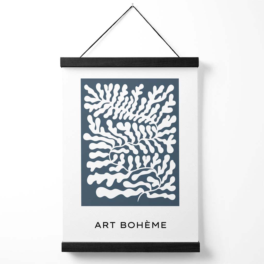 Blau-weißes Poster im Matisse-Stil mit floralem Ausschnitt und Aufhänger