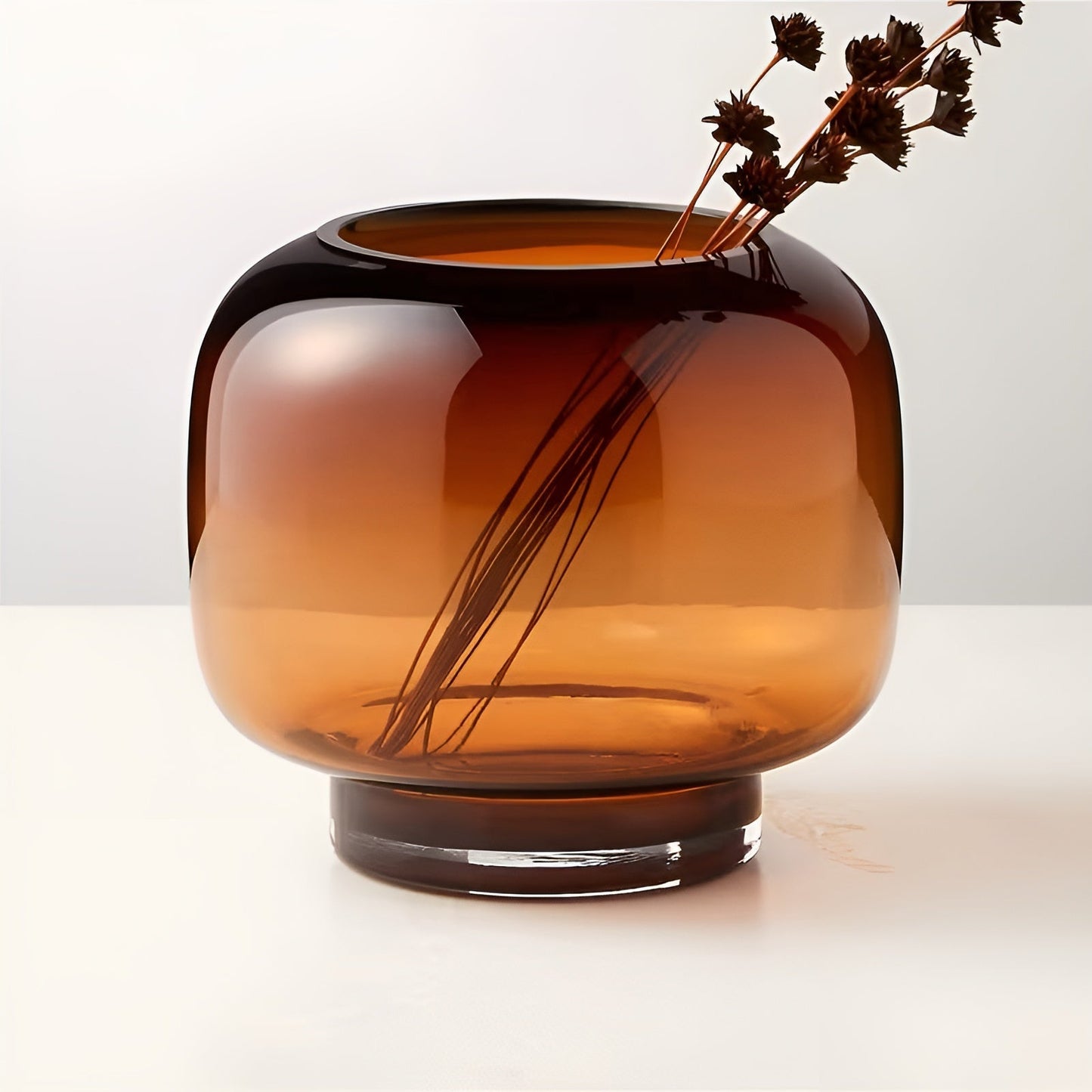 Handvase aus Glas von Karnzown – minimalistisch und dekorativ | Transparenter Innenraum für Blumen, Hydrokultur und moderne Pflanzen in Bernstein