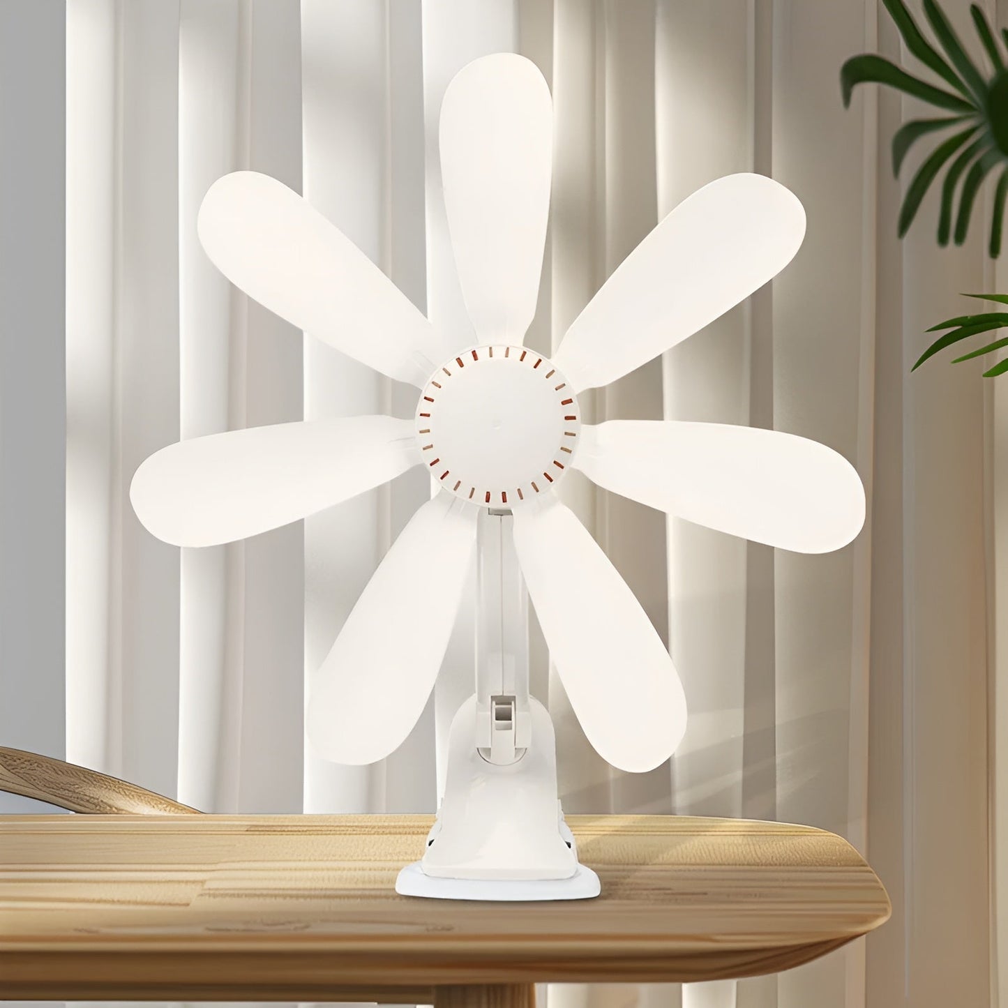 Tragbarer Clip-On Tisch- und Nachttischventilator | Karnz