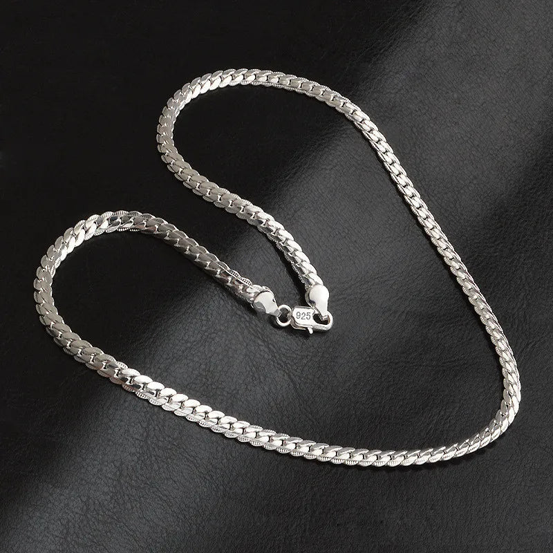 Halskette aus Sterlingsilber – Elegantes Geschenk für Damen