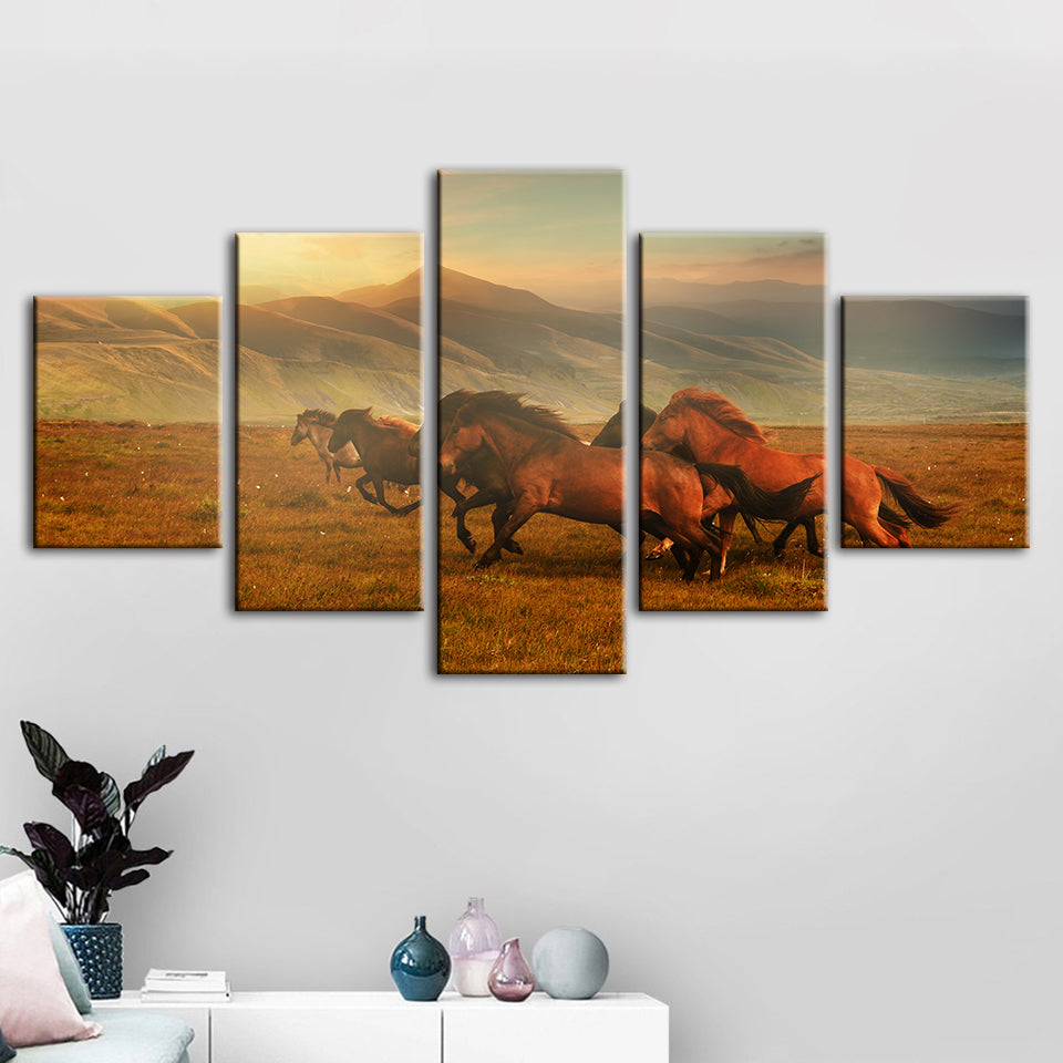 5-teilige Laufende Pferde mit schönem Landschaft - Leinwand Wandkunst Malerei