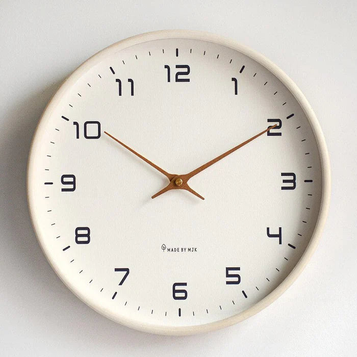 Holz Wanduhr - NordicTimber | Karnz
