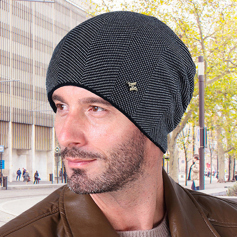 Strickmütze aus Wolle