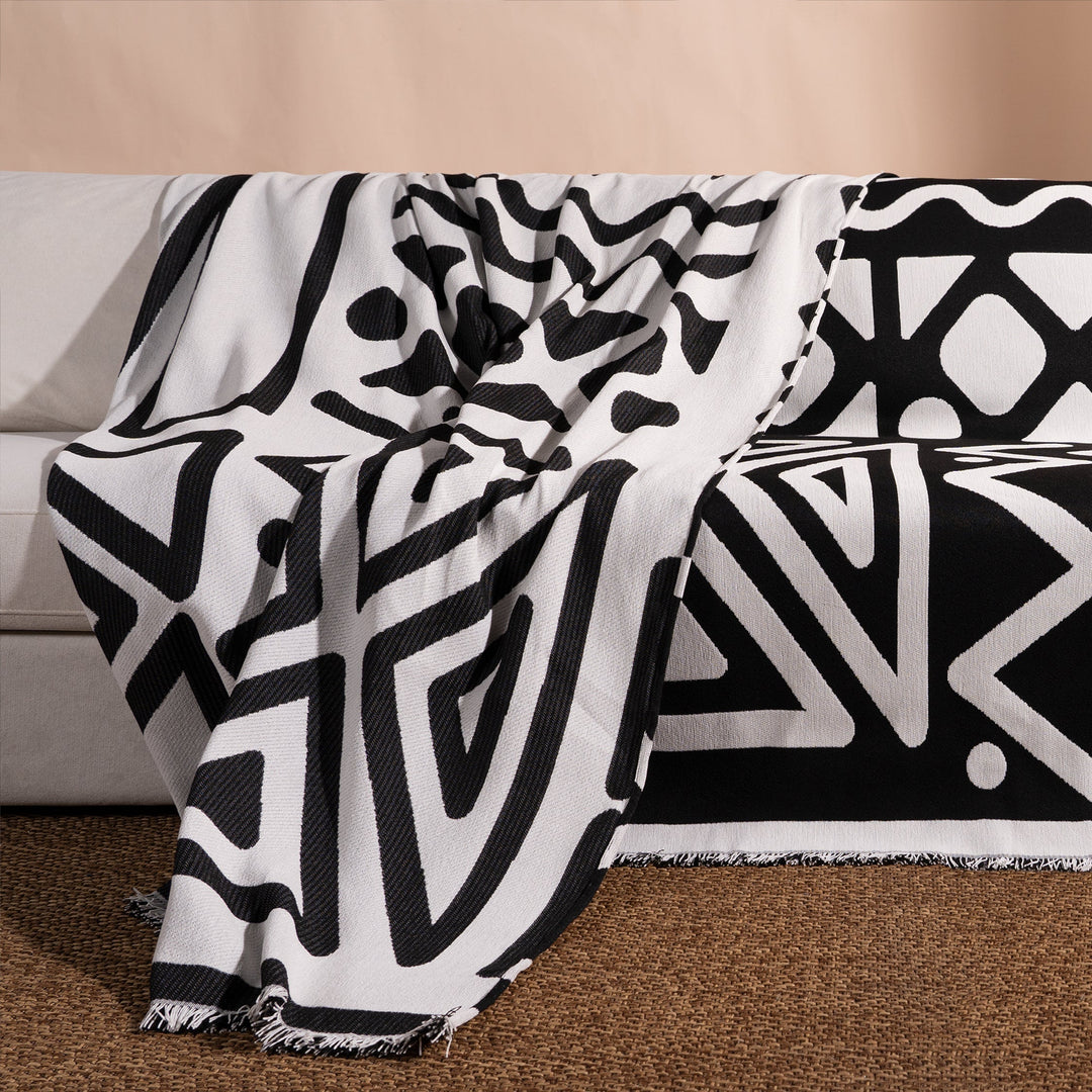 Geometrischer Boho-Stil Sofaüberzug - Modern, Stilvoll & Strapazierfähig Sofa Schutz | Karnz