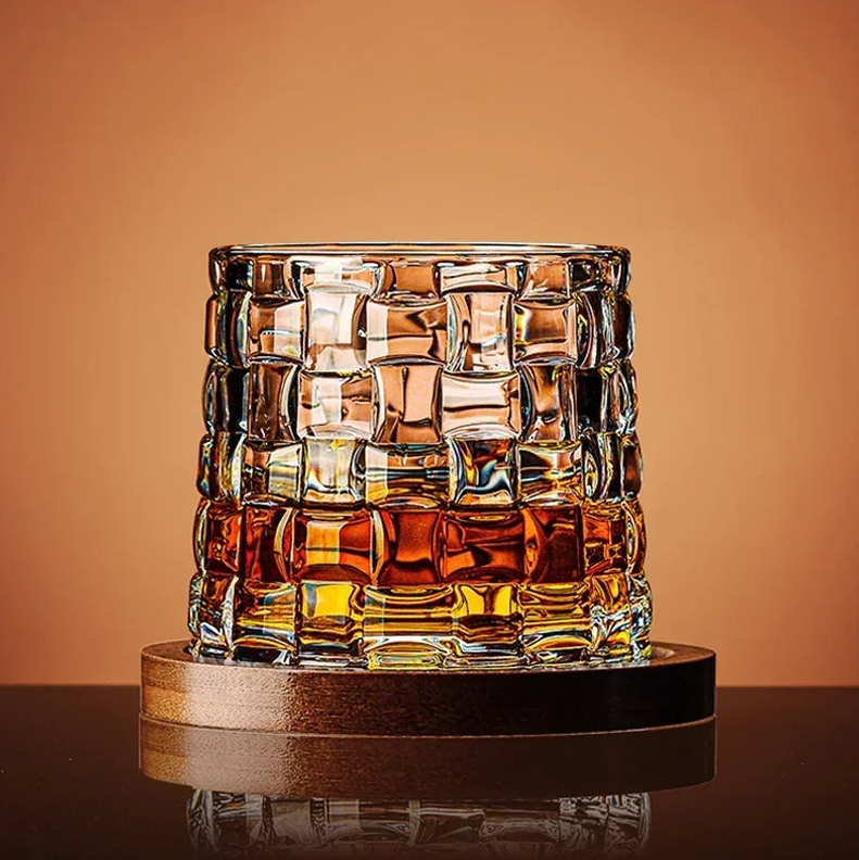WhiskeySpin - Premium rotierendes Whiskeyglas Karnz
