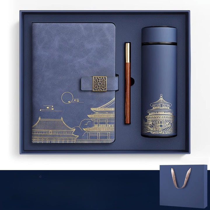 Imperia Luxe Geschenkeset – Notizbuch, Thermosflasche und Stift in Geschenkbox | Karnz