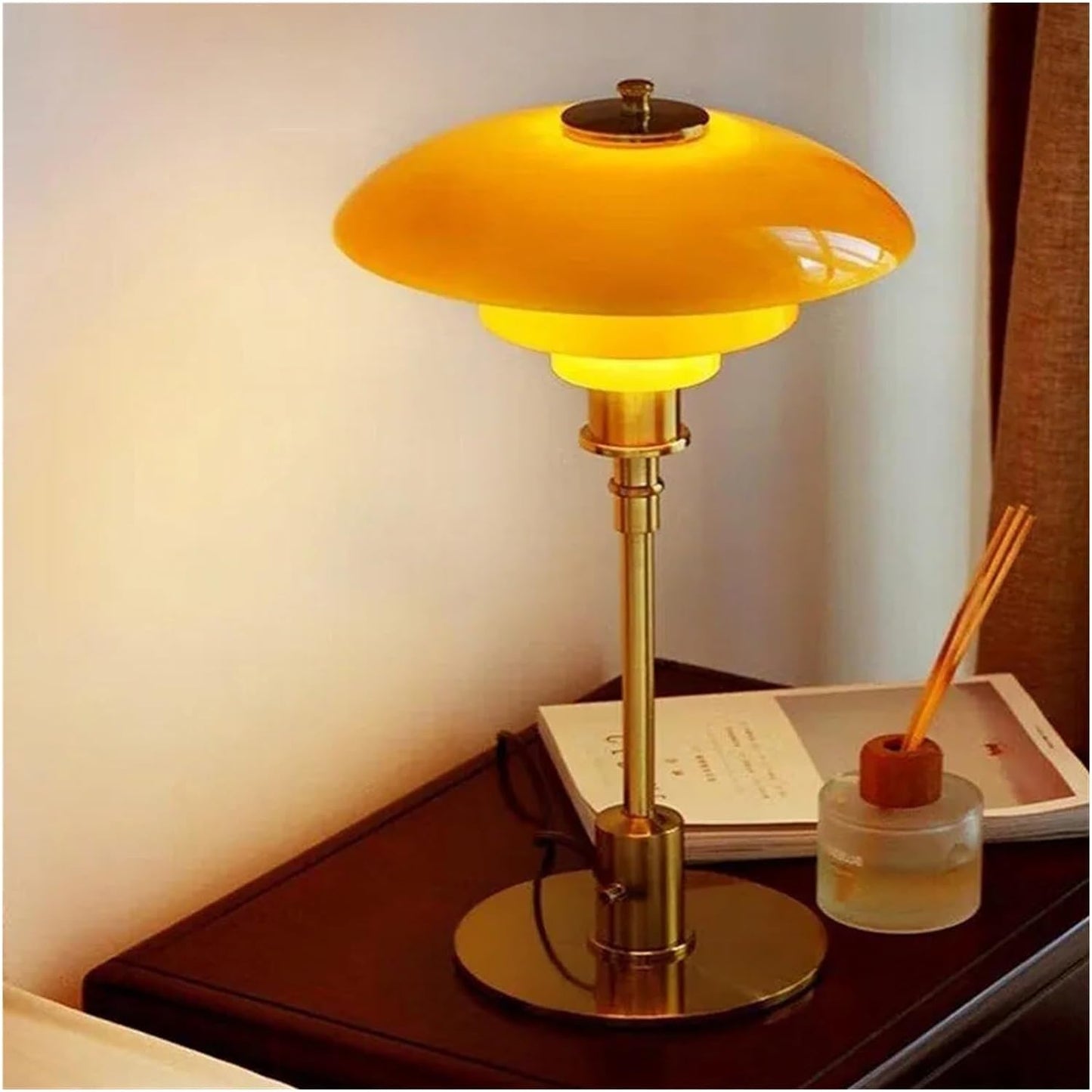 Leila Designer Nordic LED Tischlampe | Karnz