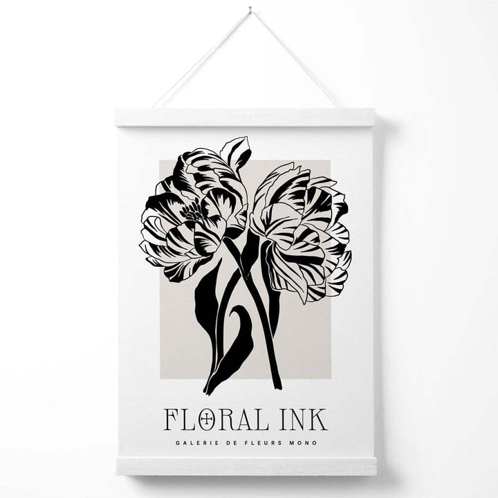 Poster mit Kamelienmotiv, schwarz-beige, florale Tuschezeichnung, inklusive Aufhänger