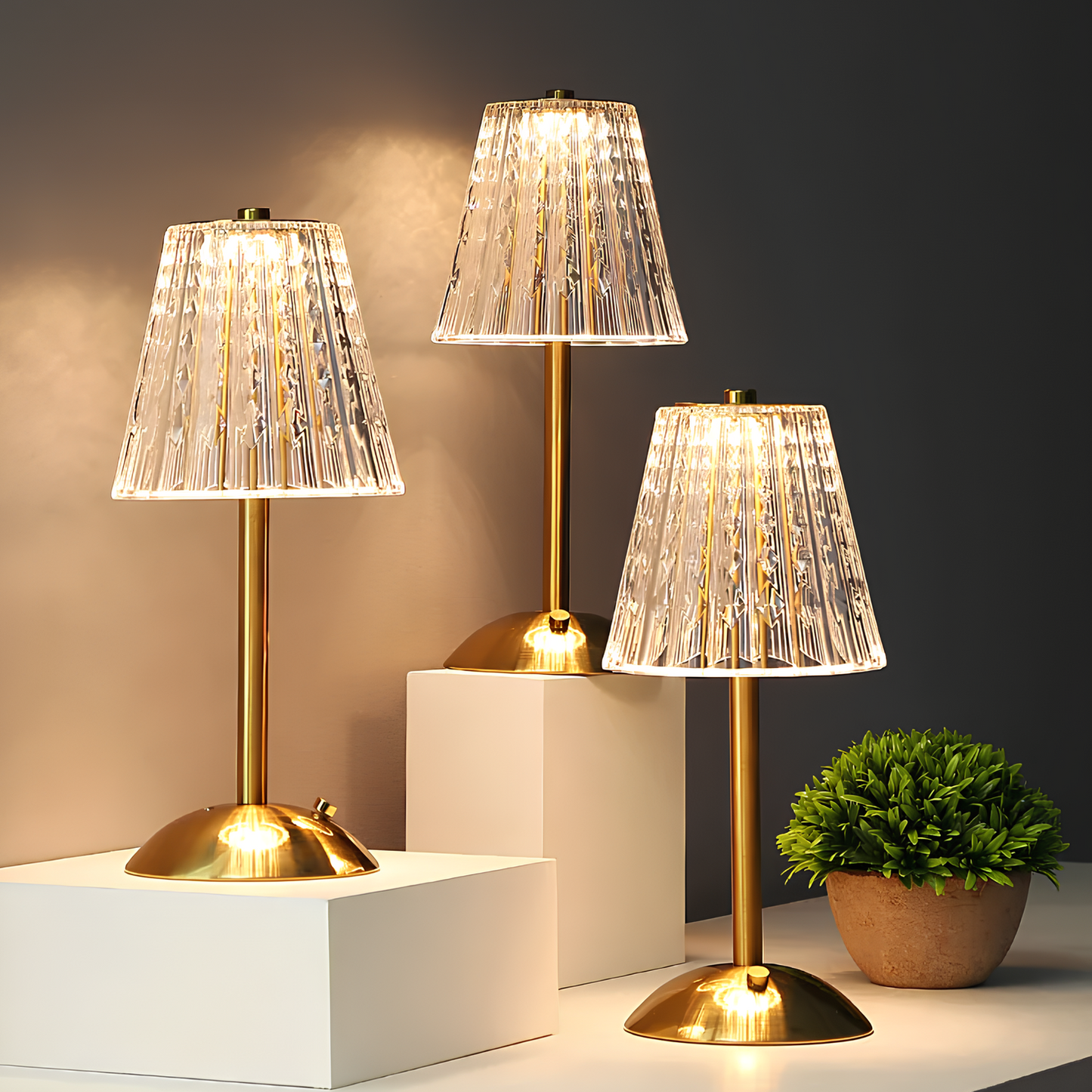 Goldene Kristall-Tischlampe - Aurora Luxe | Karnz