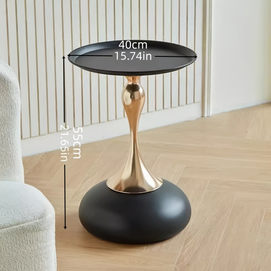 Moderner Seitenschrank mit keramischem Sockel und Metallbeinen – 55 cm hoch | Karnz
