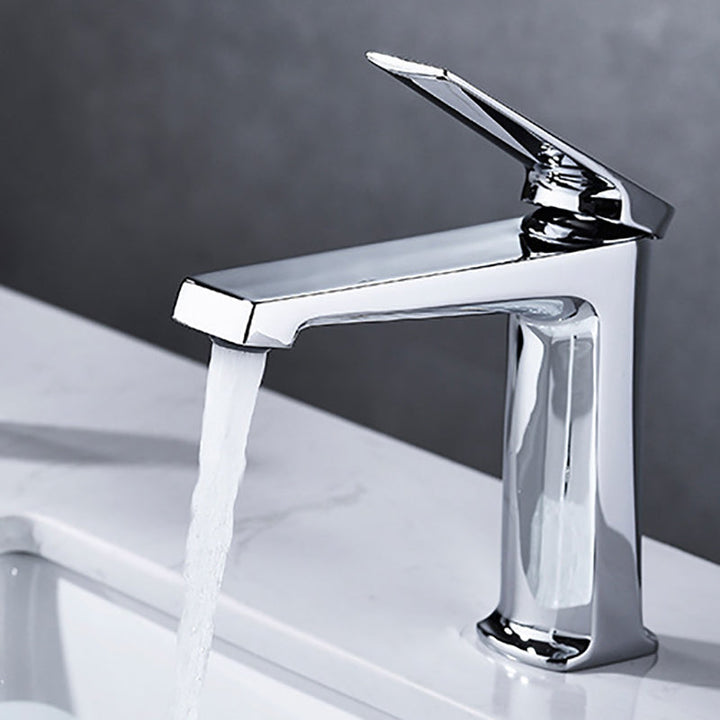 Modernes Centerset Badezimmerarmatur Einfarbige Kupferarmatur für das Badezimmer
