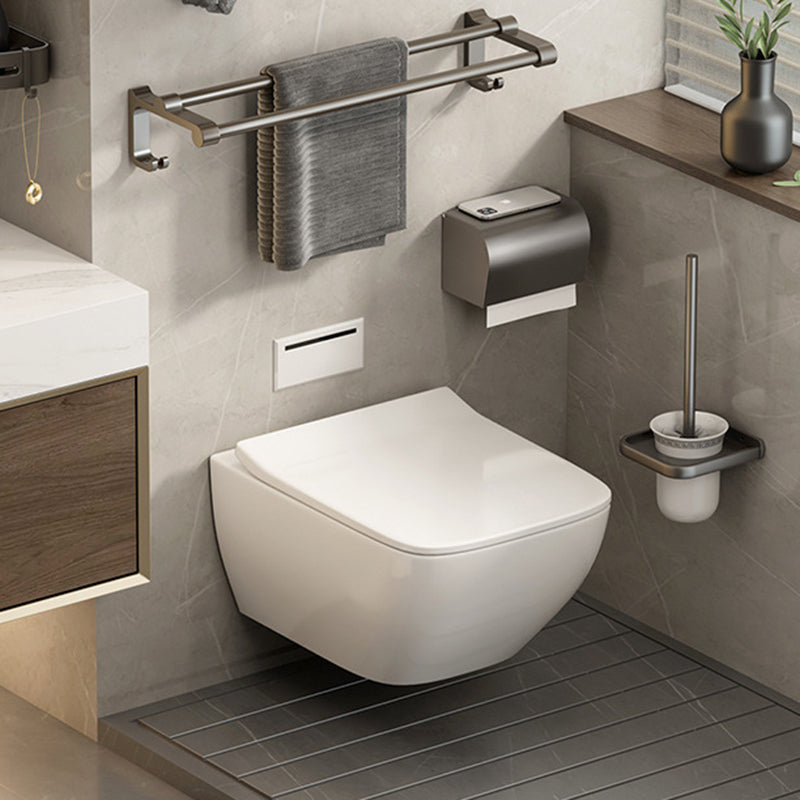Zeitgemäßes Badezimmer Zubehör Set Graues Aluminium Badezimmer Zubehör Set